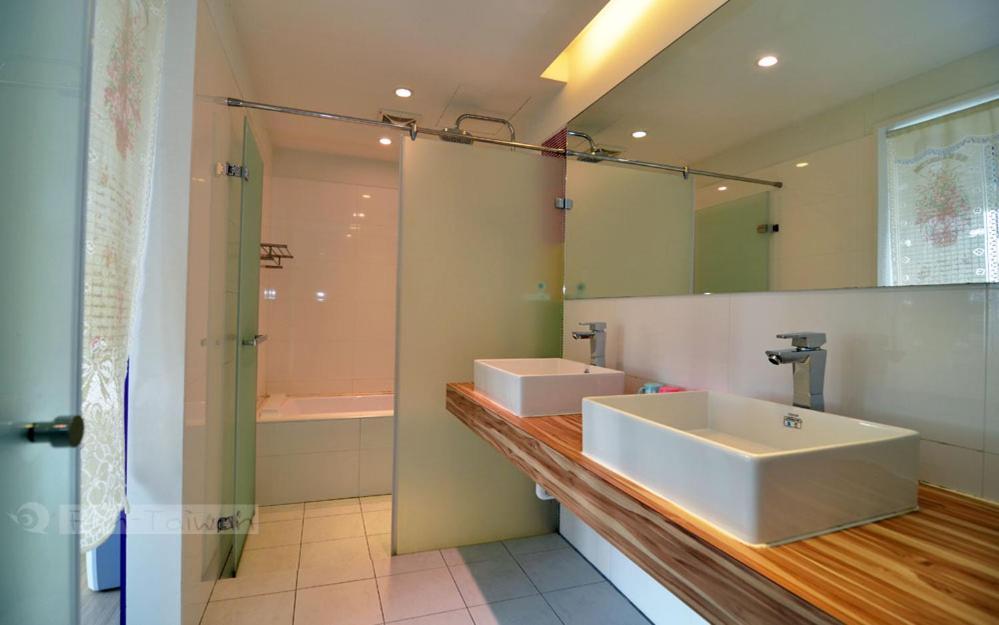 Lan Ying Home Цзюфень Екстер'єр фото